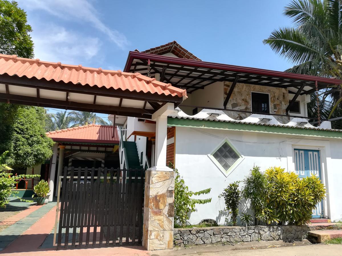Hotel Sandara Tangalle Exterior photo